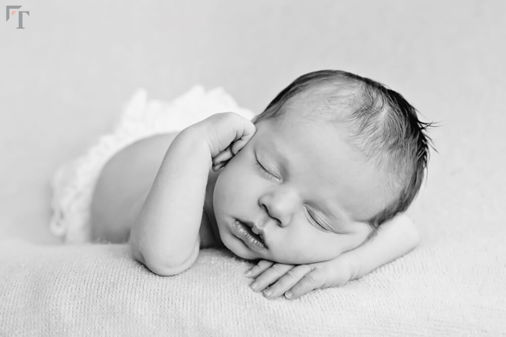 charleston newborn photo shoot